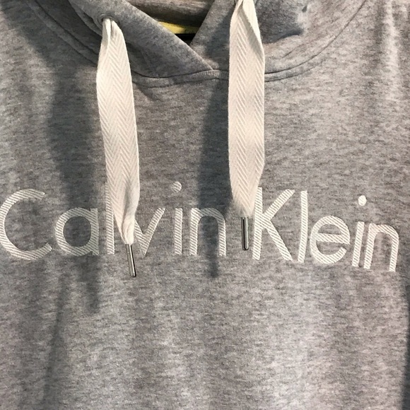 EUC Calvin Klein Performance Cropped Logo Hoodie - Picture 4 of 13